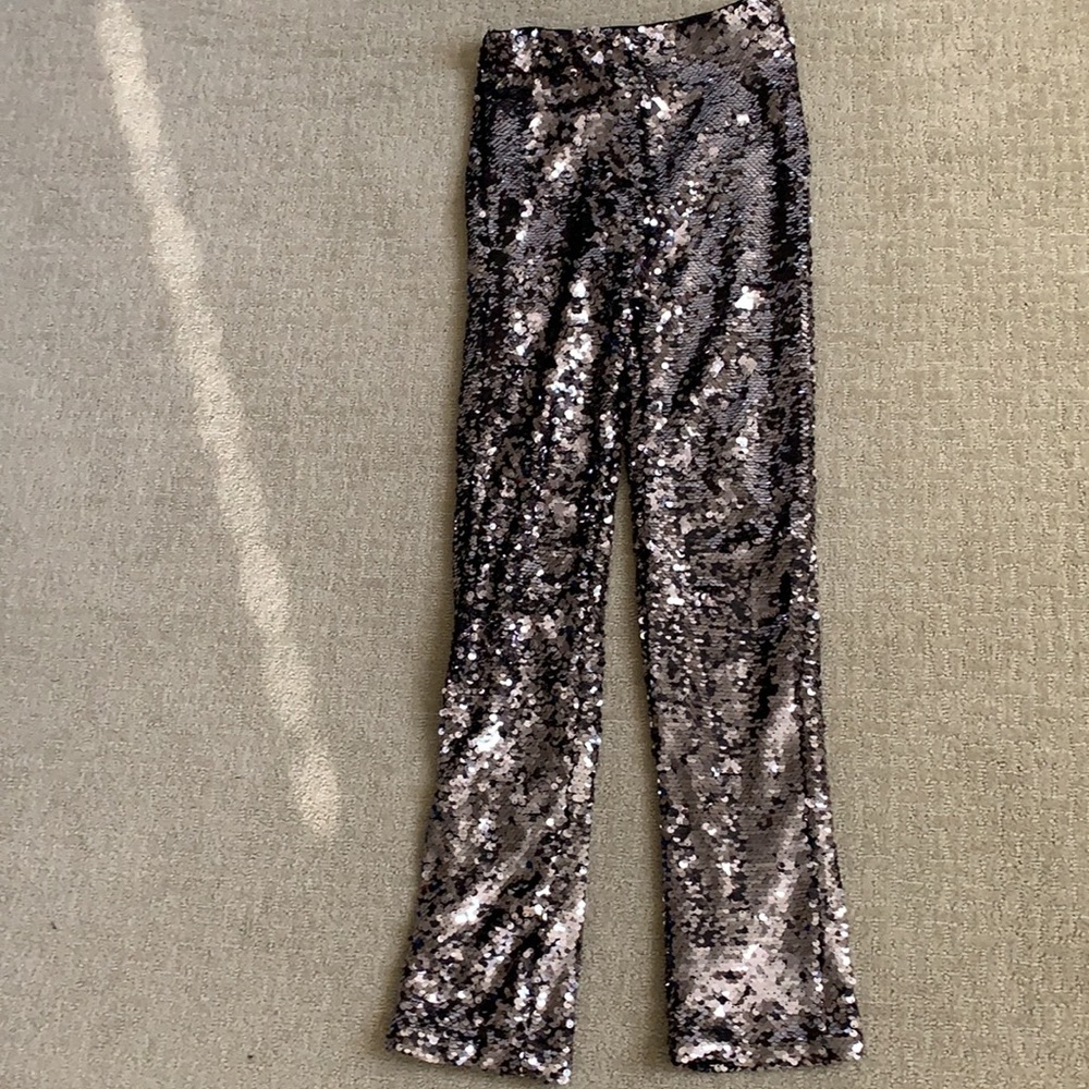 H&M gray sequin pants, size 6, NWT